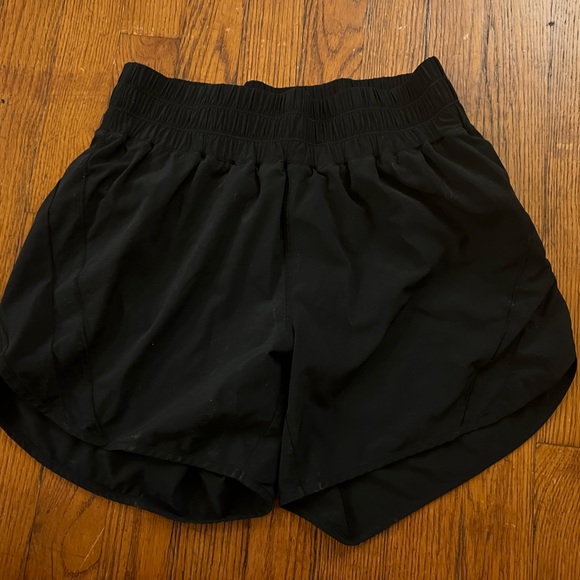 Running Short - Picture 6 of 7